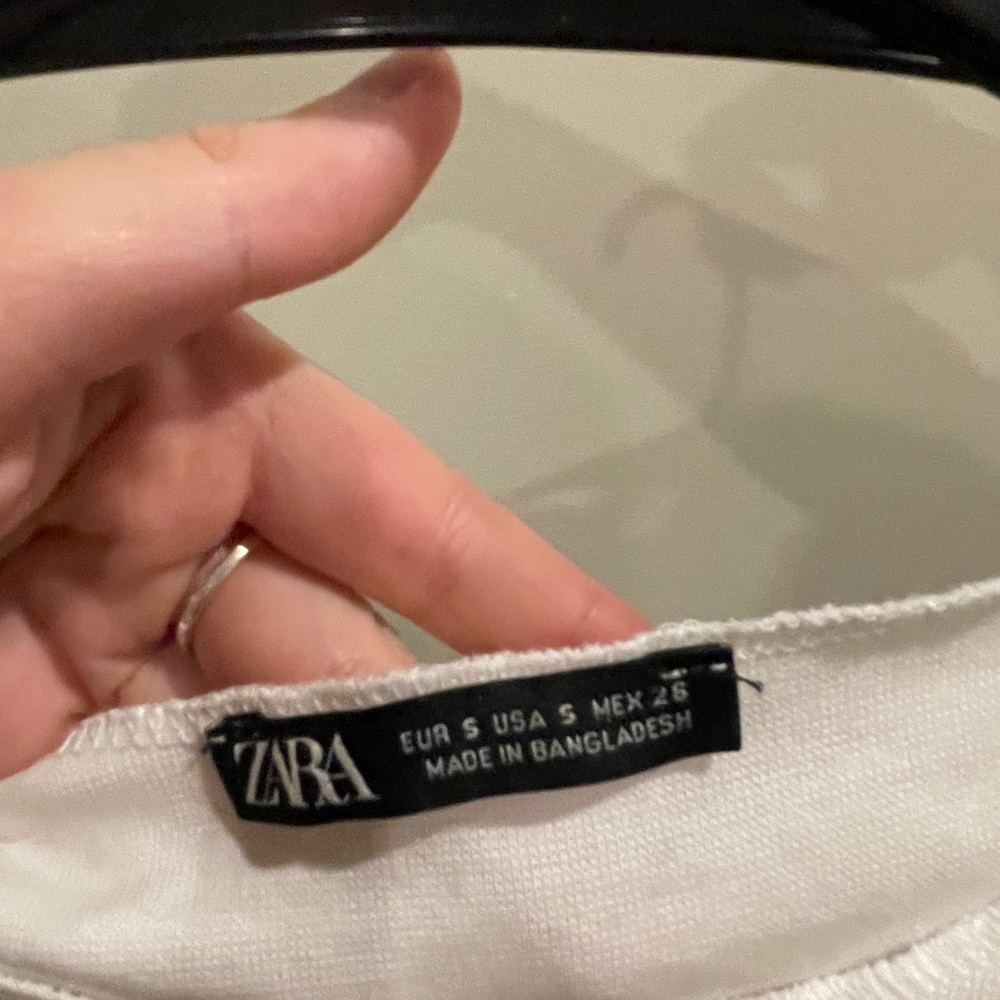 Zara basic white Cropped top - Picture 2 of 2